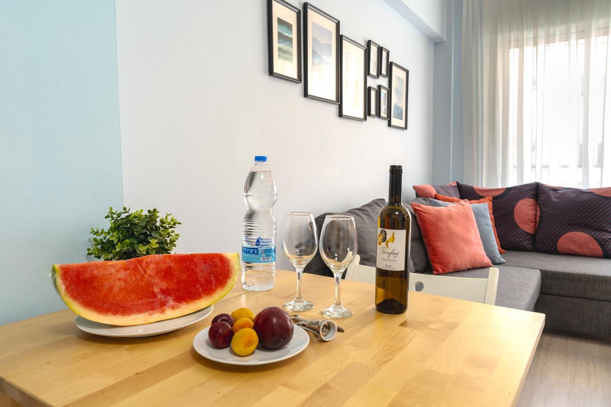 Helios Mackenzie One Bedroom Flat Ларнака Екстериор снимка