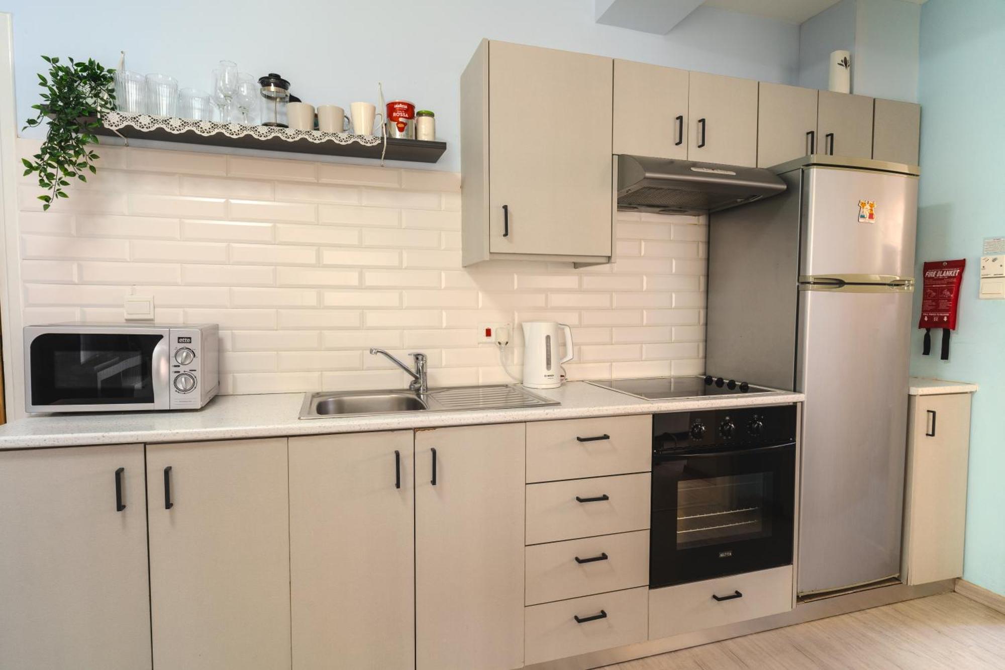 Helios Mackenzie One Bedroom Flat Ларнака Екстериор снимка