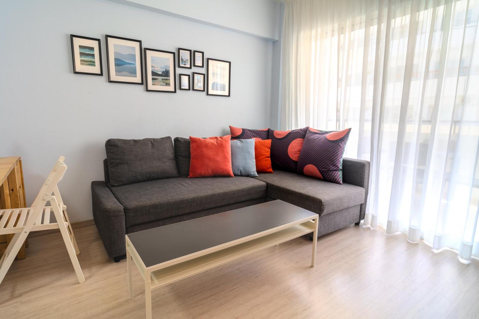 Helios Mackenzie One Bedroom Flat Ларнака Екстериор снимка