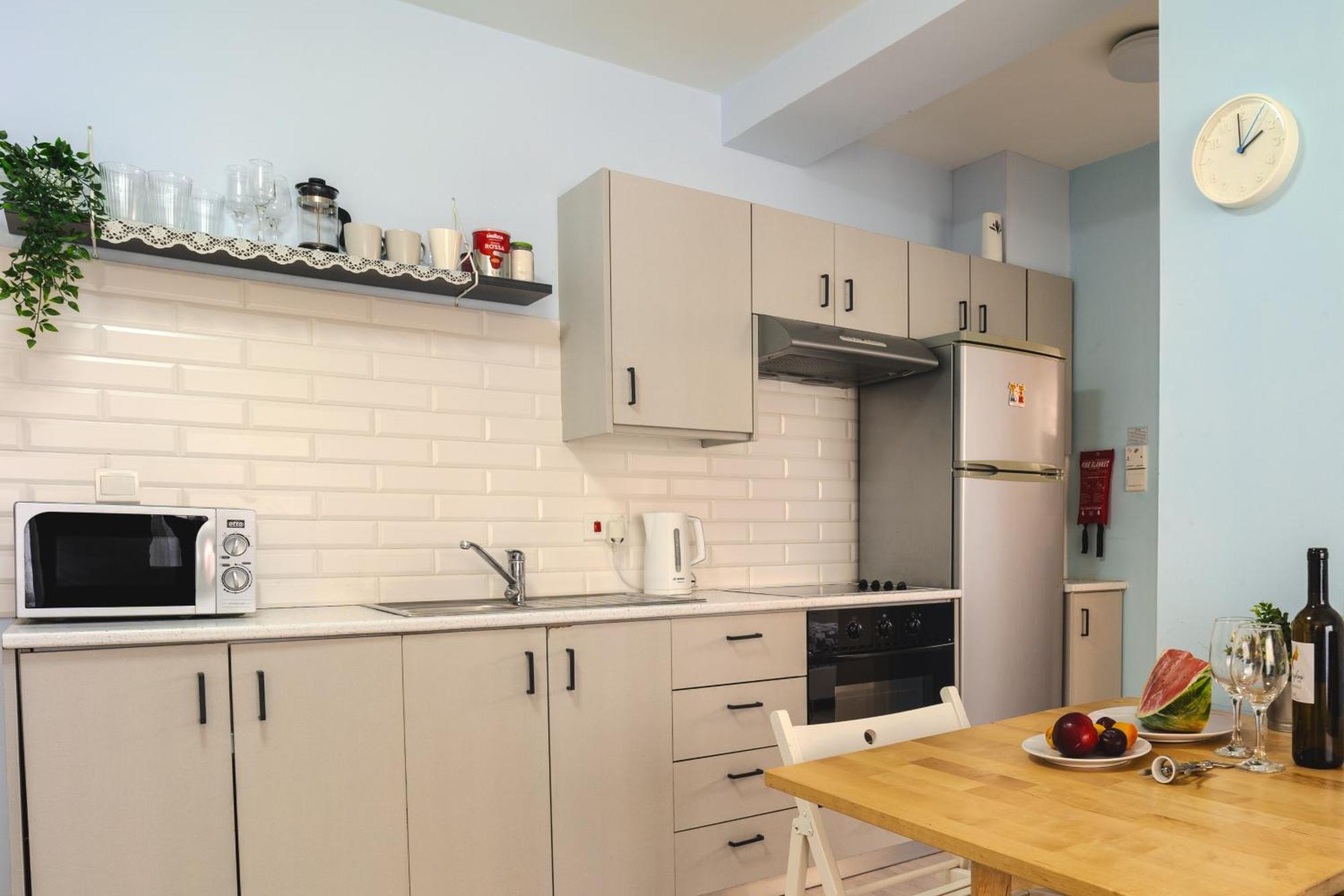 Helios Mackenzie One Bedroom Flat Ларнака Екстериор снимка